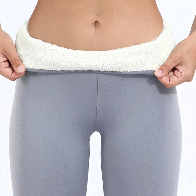 Pehmeät vuoratut leggingsit